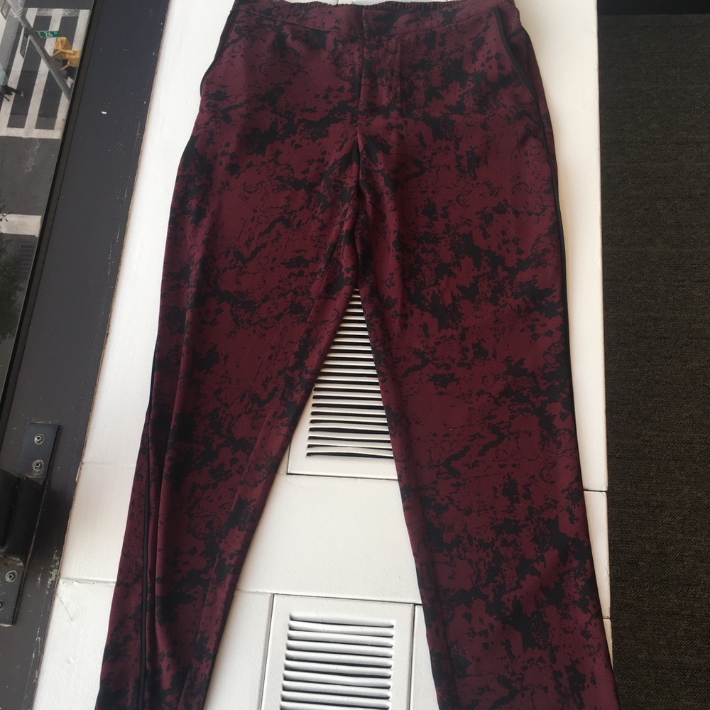 Banana Republic burgundy and black printed trouser